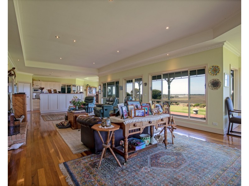 231 McGuinness Road, Seaspray VIC 3851