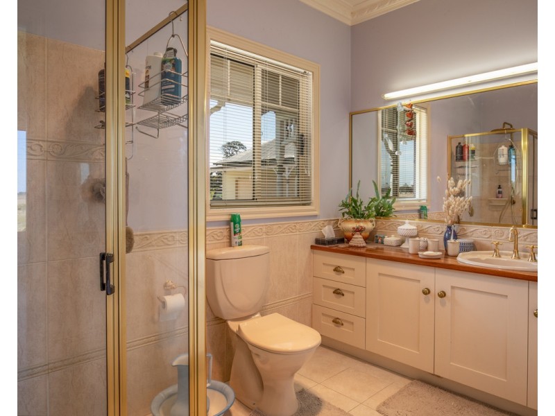 231 McGuinness Road, Seaspray VIC 3851