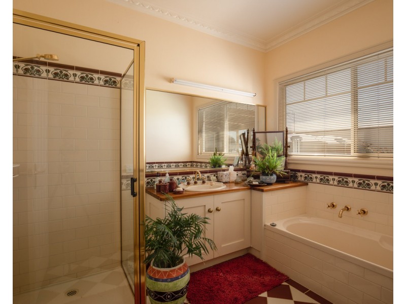 231 McGuinness Road, Seaspray VIC 3851