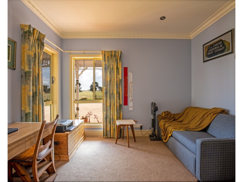 231 McGuinness Road, Seaspray VIC 3851