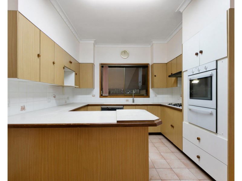 15 Simpson Street, Sale VIC 3850