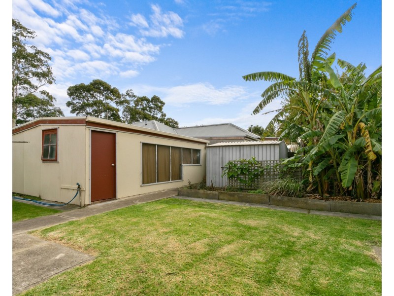 15 Simpson Street, Sale VIC 3850