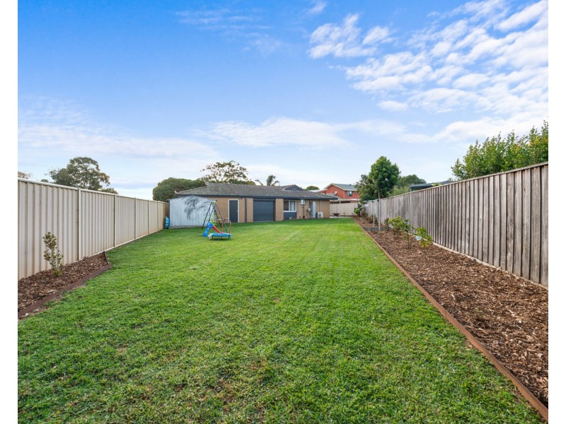8 Julie Court, Sale VIC 3850