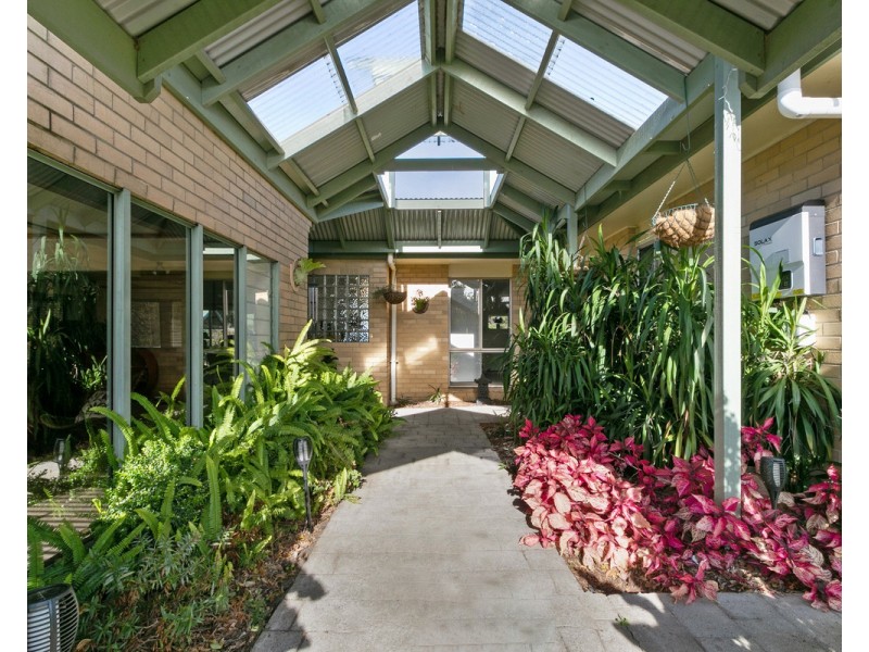 100 Gerrand Drive, Longford VIC 3851