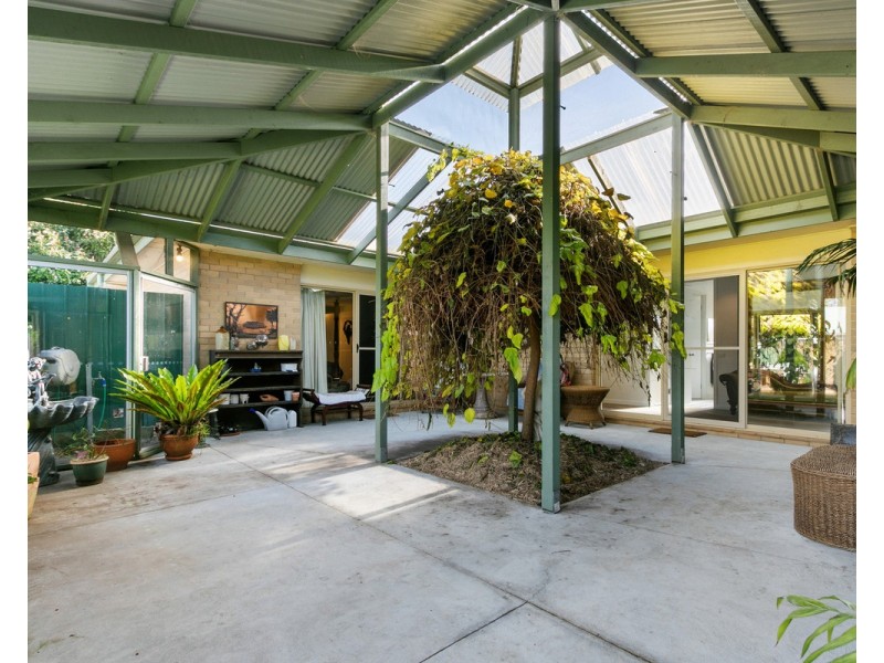 100 Gerrand Drive, Longford VIC 3851