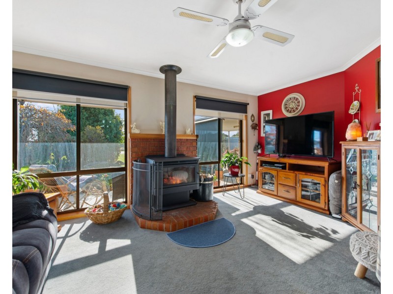 56 Fitzroy Street, Stratford VIC 3862
