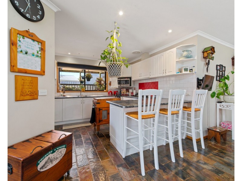 56 Fitzroy Street, Stratford VIC 3862