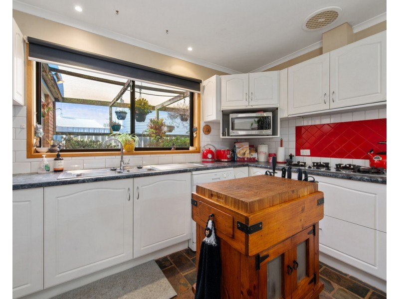 56 Fitzroy Street, Stratford VIC 3862