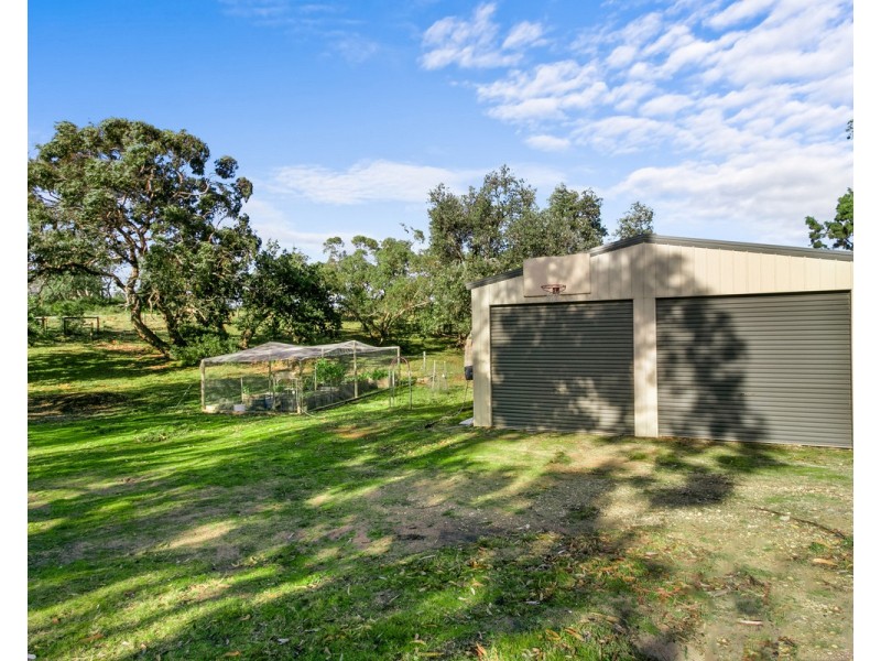44 Golden Beach Drive, Golden Beach VIC 3851