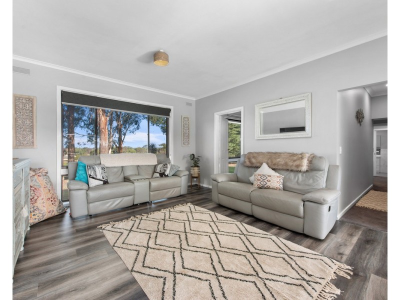 37 Sandhill Road, Stratford VIC 3862