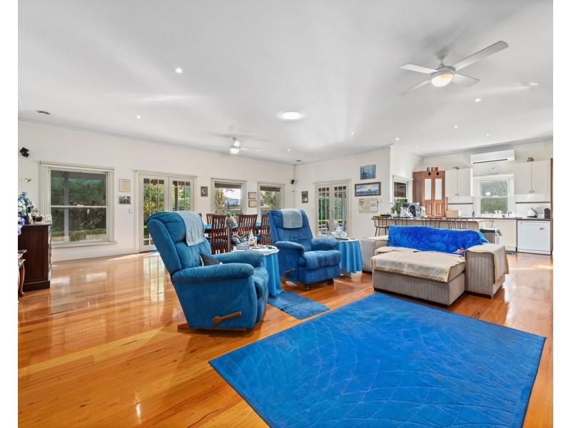 83 Cemetery Road, Sale VIC 3850