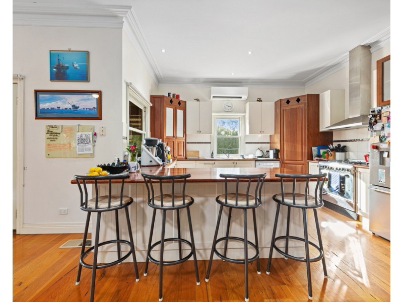 83 Cemetery Road, Sale VIC 3850