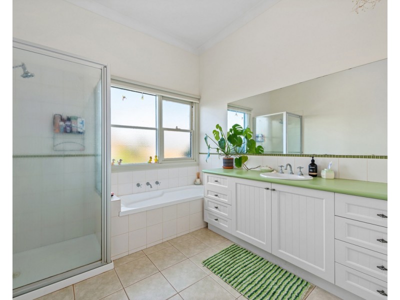 83 Cemetery Road, Sale VIC 3850