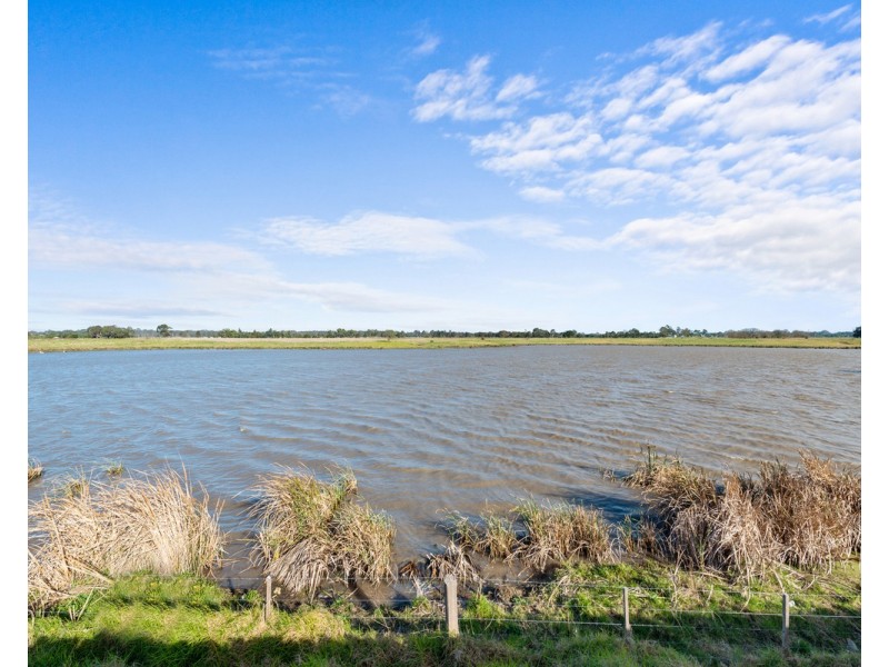 83 Cemetery Road, Sale VIC 3850