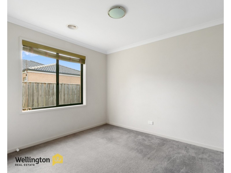 5 Ruthberg Drive, Sale VIC 3850