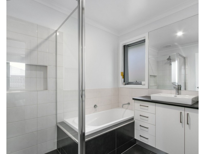 12 Redgum Court, Sale VIC 3850