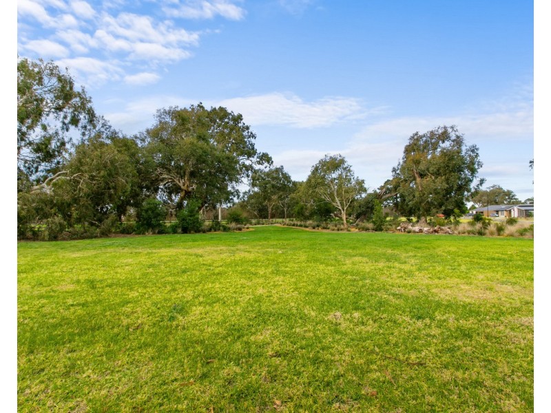 12 Redgum Court, Sale VIC 3850