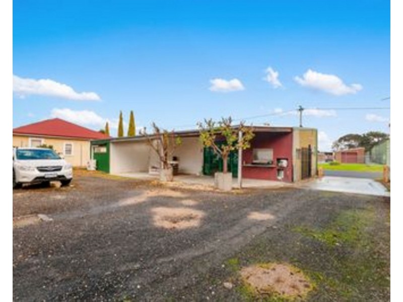 18 Union Street, Sale VIC 3850