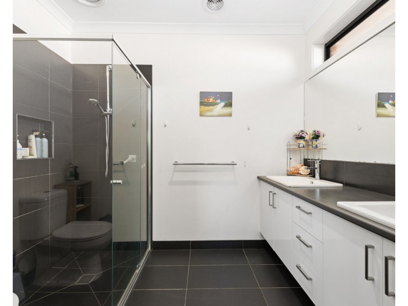 50 Woondella Boulevard, Sale VIC 3850