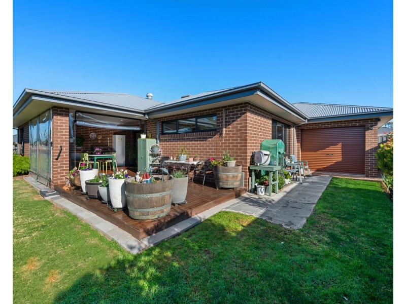 50 Woondella Boulevard, Sale VIC 3850