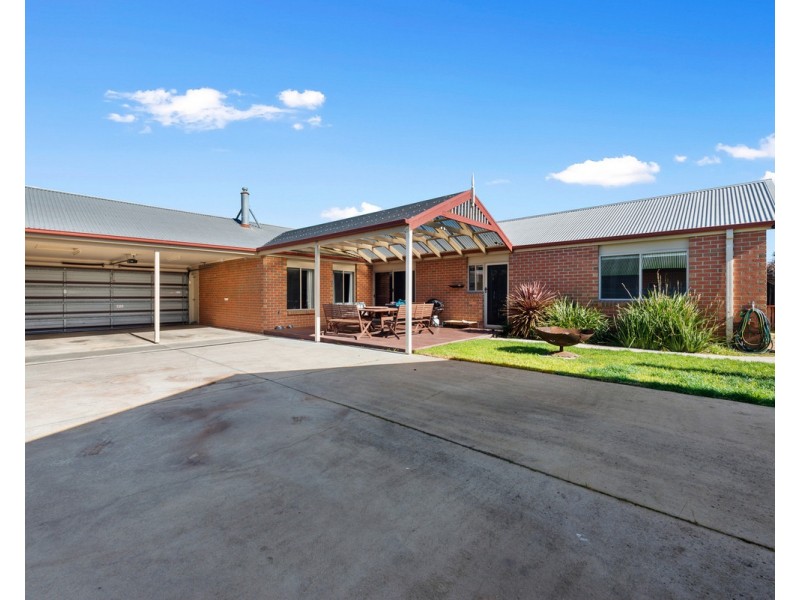 76 Topping Street, Sale VIC 3850