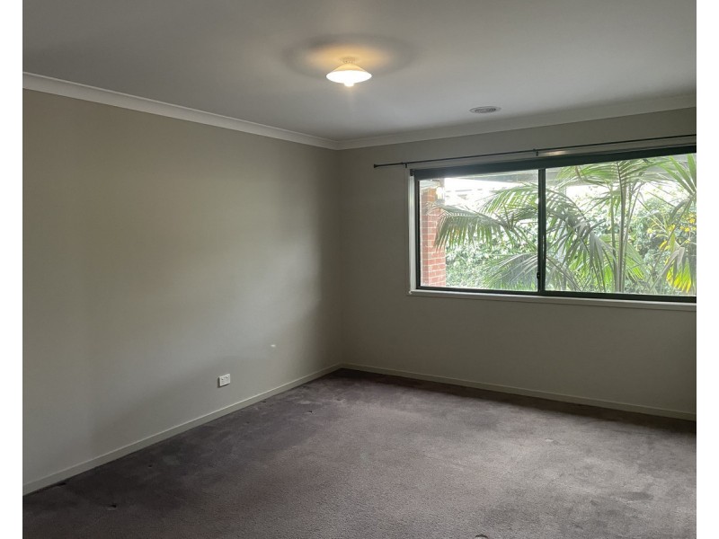 5 Billabong Avenue, Sale VIC 3850