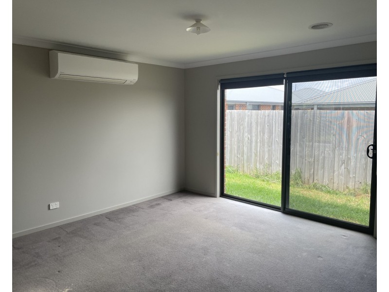 5 Billabong Avenue, Sale VIC 3850