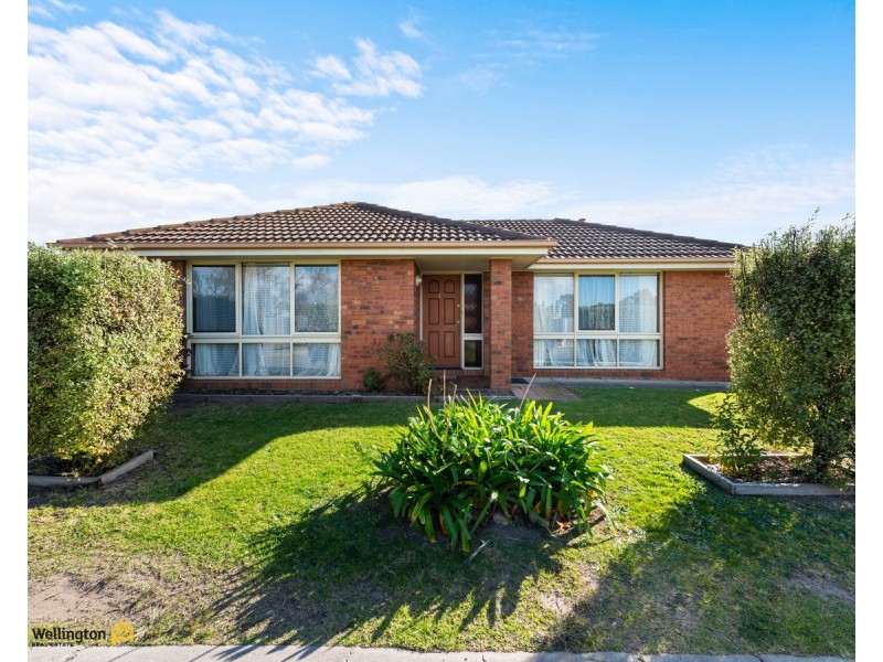 14 Jacaranda Drive, Sale VIC 3850