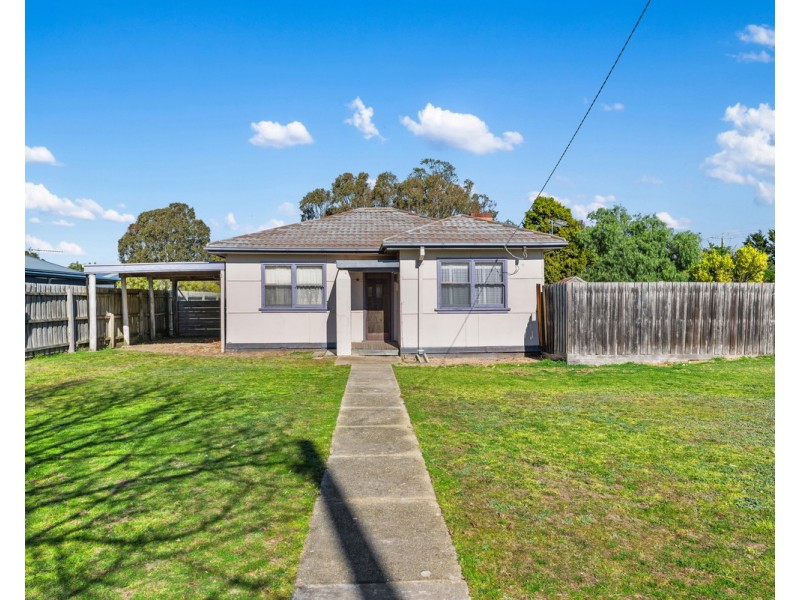 2 Buckley Street, Stratford VIC 3862