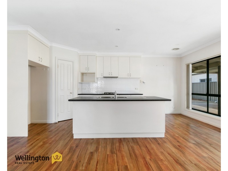 7 Krista Court, Sale VIC 3850