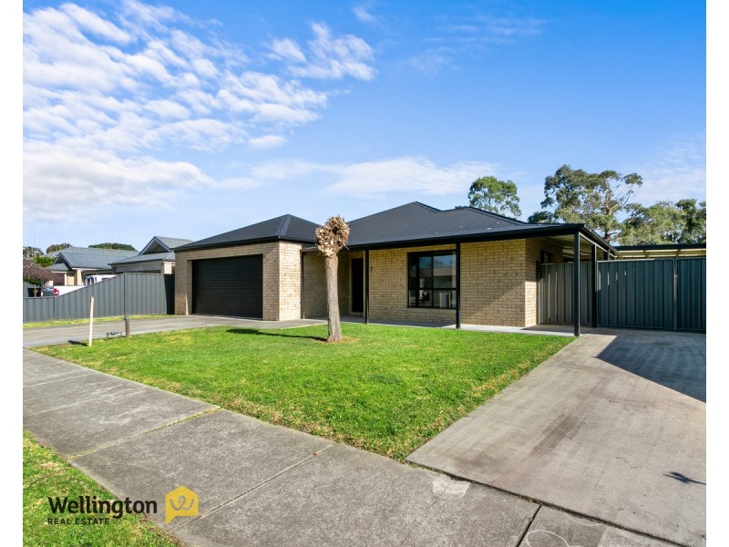 7 Krista Court, Sale VIC 3850