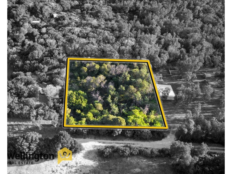 23-27 Waikiki Way, Golden Beach VIC 3851