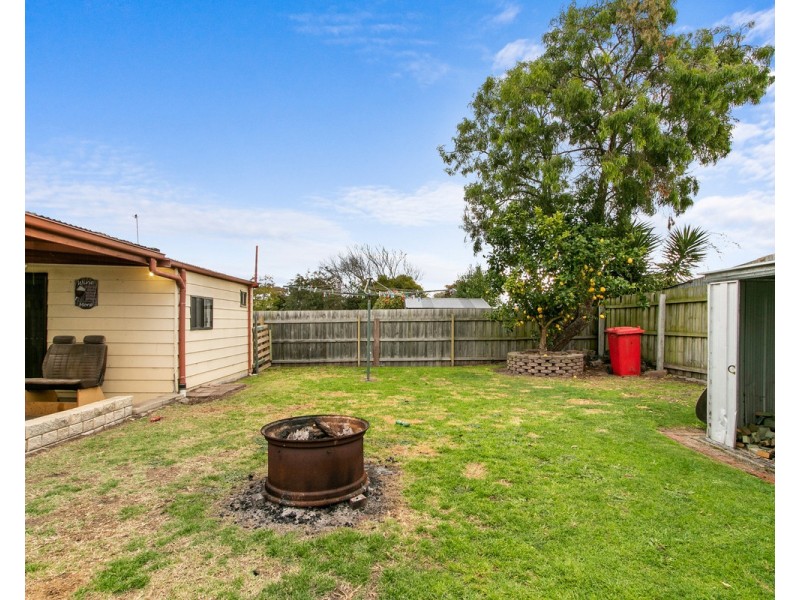 23 Jones Street, Stratford VIC 3862