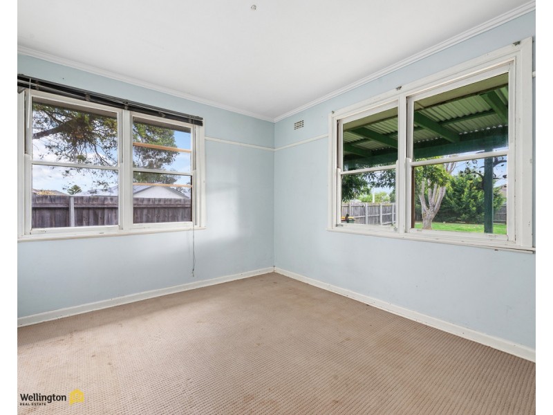 27 Howard Street, Sale VIC 3850