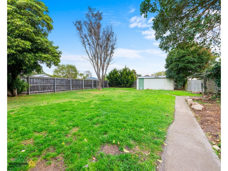 27 Howard Street, Sale VIC 3850