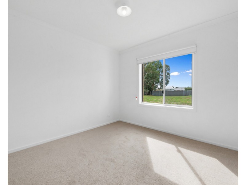 23 Redbank Road, Stratford VIC 3862