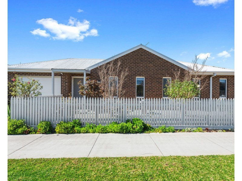 1/112 Marley Street, Sale VIC 3850