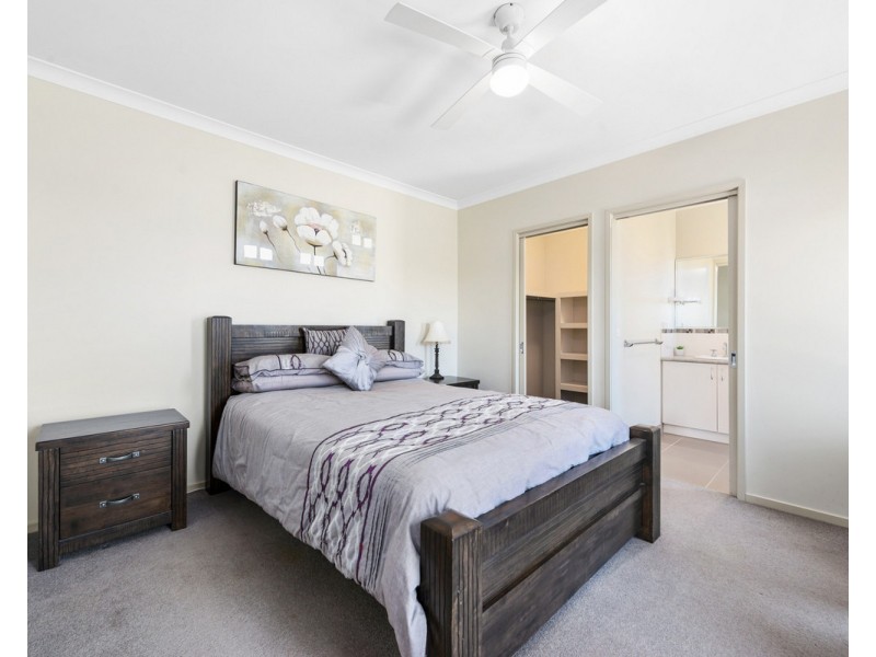 1/112 Marley Street, Sale VIC 3850