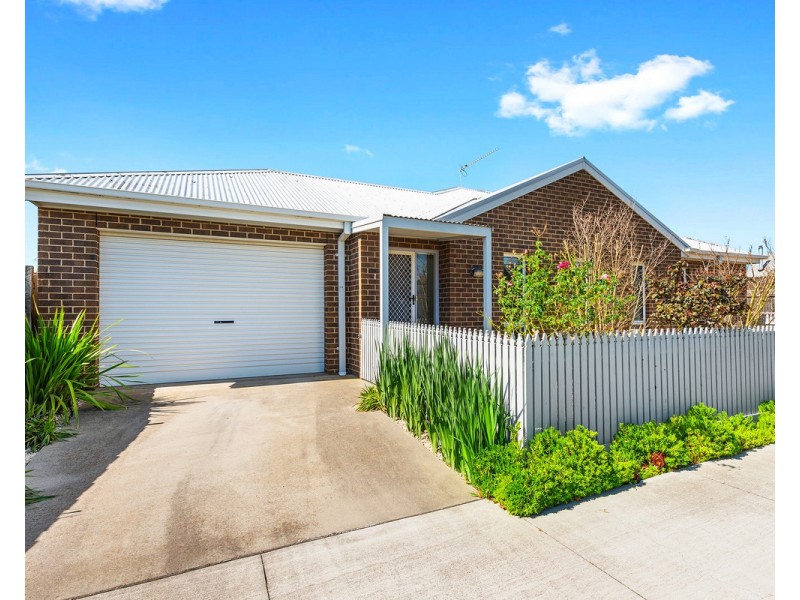 1/112 Marley Street, Sale VIC 3850