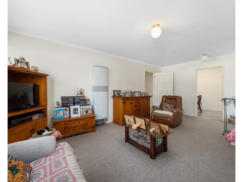 9 Treloar Street, Sale VIC 3850