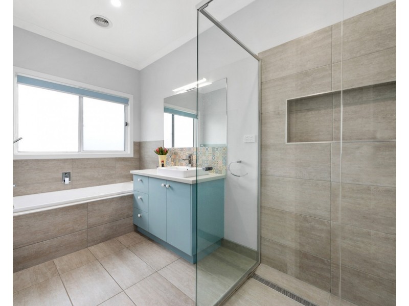 47 Reid Drive, Wurruk VIC 3850