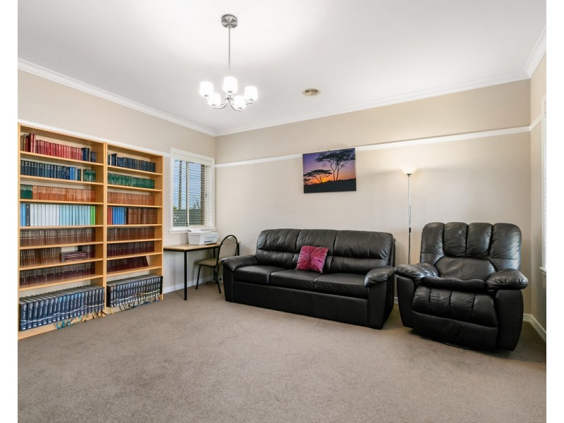2 Brolga Place, Sale VIC 3850