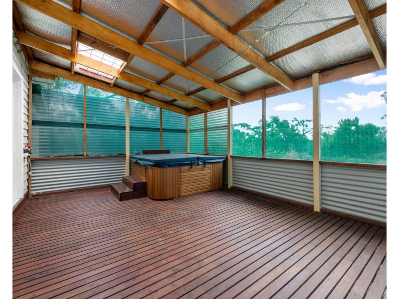 177 Longford Golden Beach Road, Dutson Downs VIC 3851
