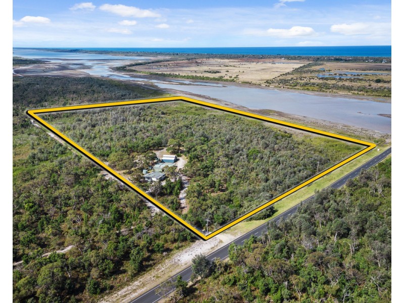 177 Longford Golden Beach Road, Dutson Downs VIC 3851