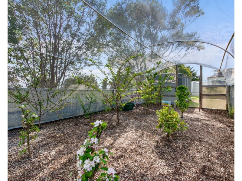 20 Panorama Drive, Seaspray VIC 3851