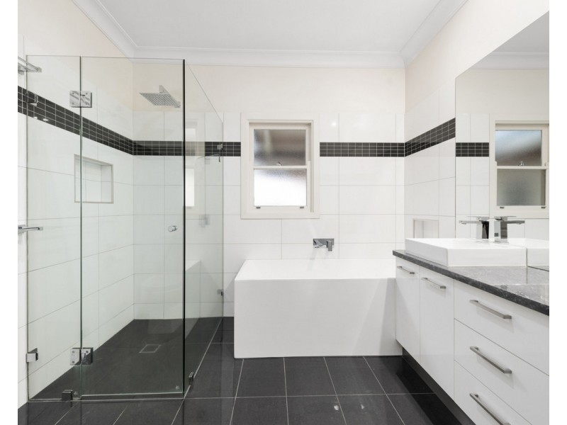 216 Raglan Street, Sale VIC 3850