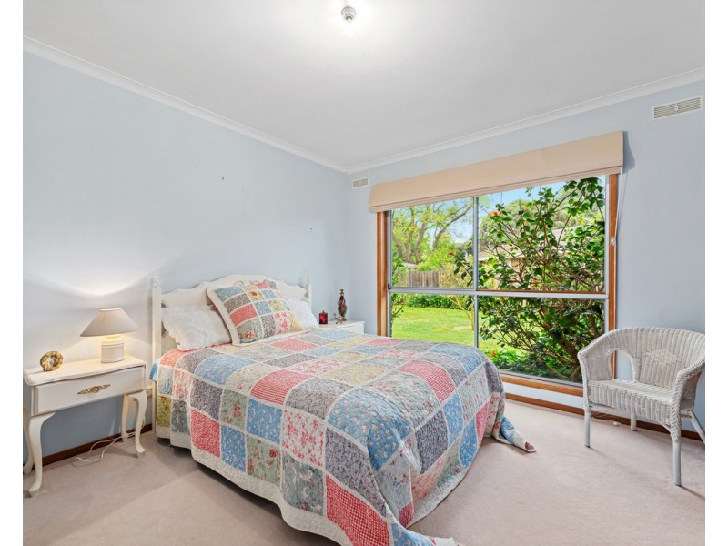 4 Phillip Crescent, Sale VIC 3850