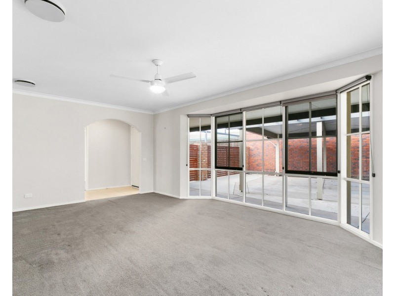 1 Stafford Drive, Sale VIC 3850