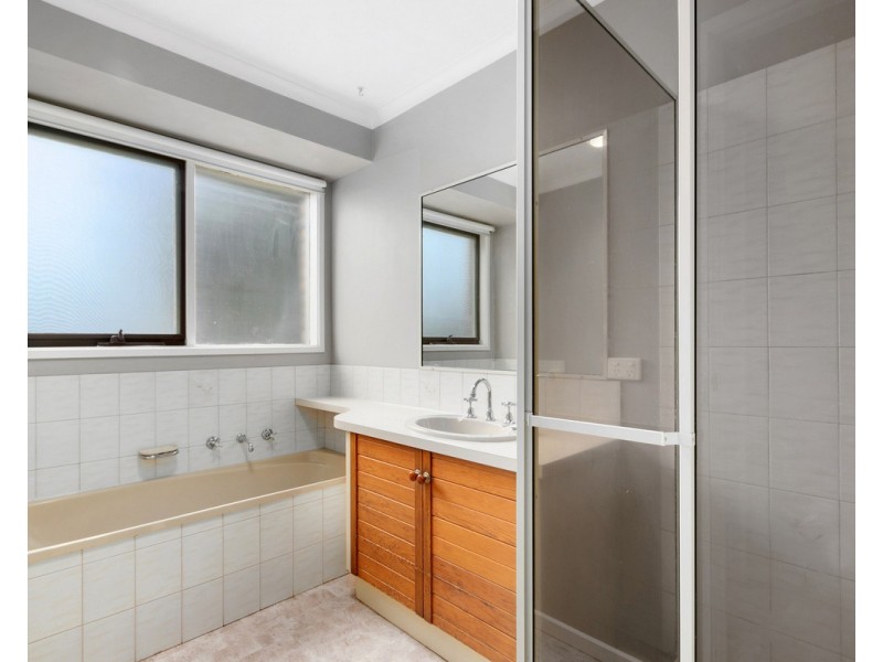 1 Stafford Drive, Sale VIC 3850