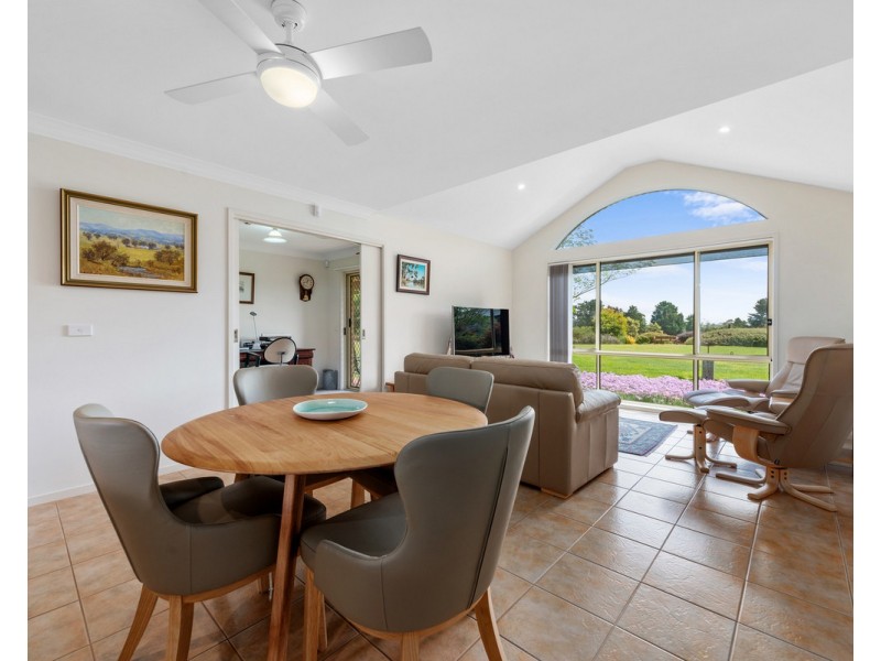 8 Galway Drive, Stratford VIC 3862